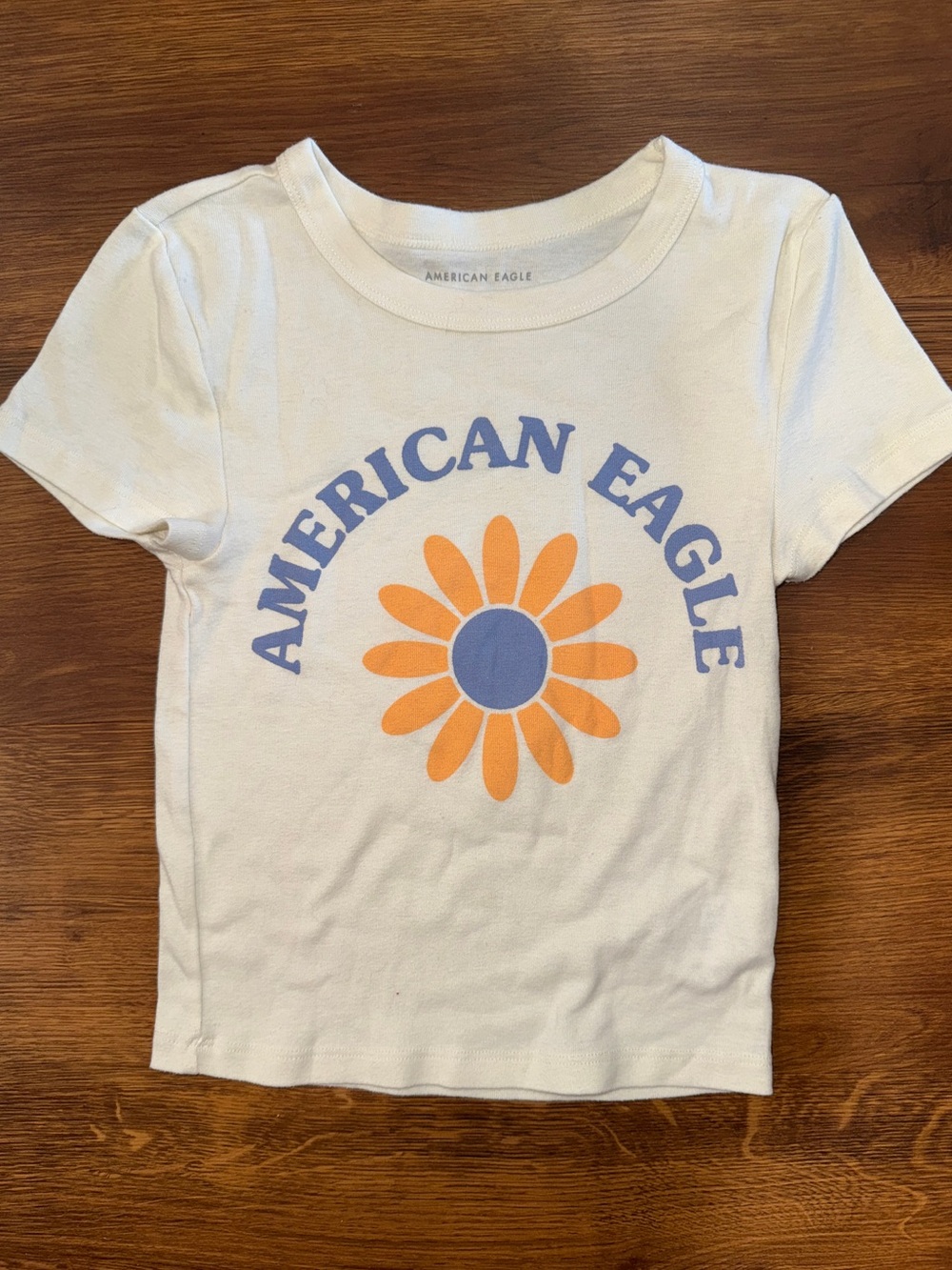 American Eagle shirt size small